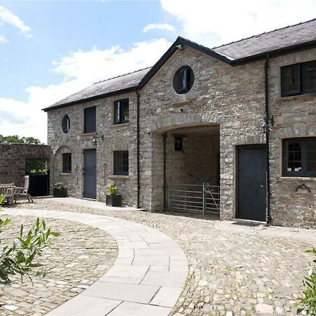 The Stable Loft, Llwynhelig Manor Apartment Llandeilo Exterior photo